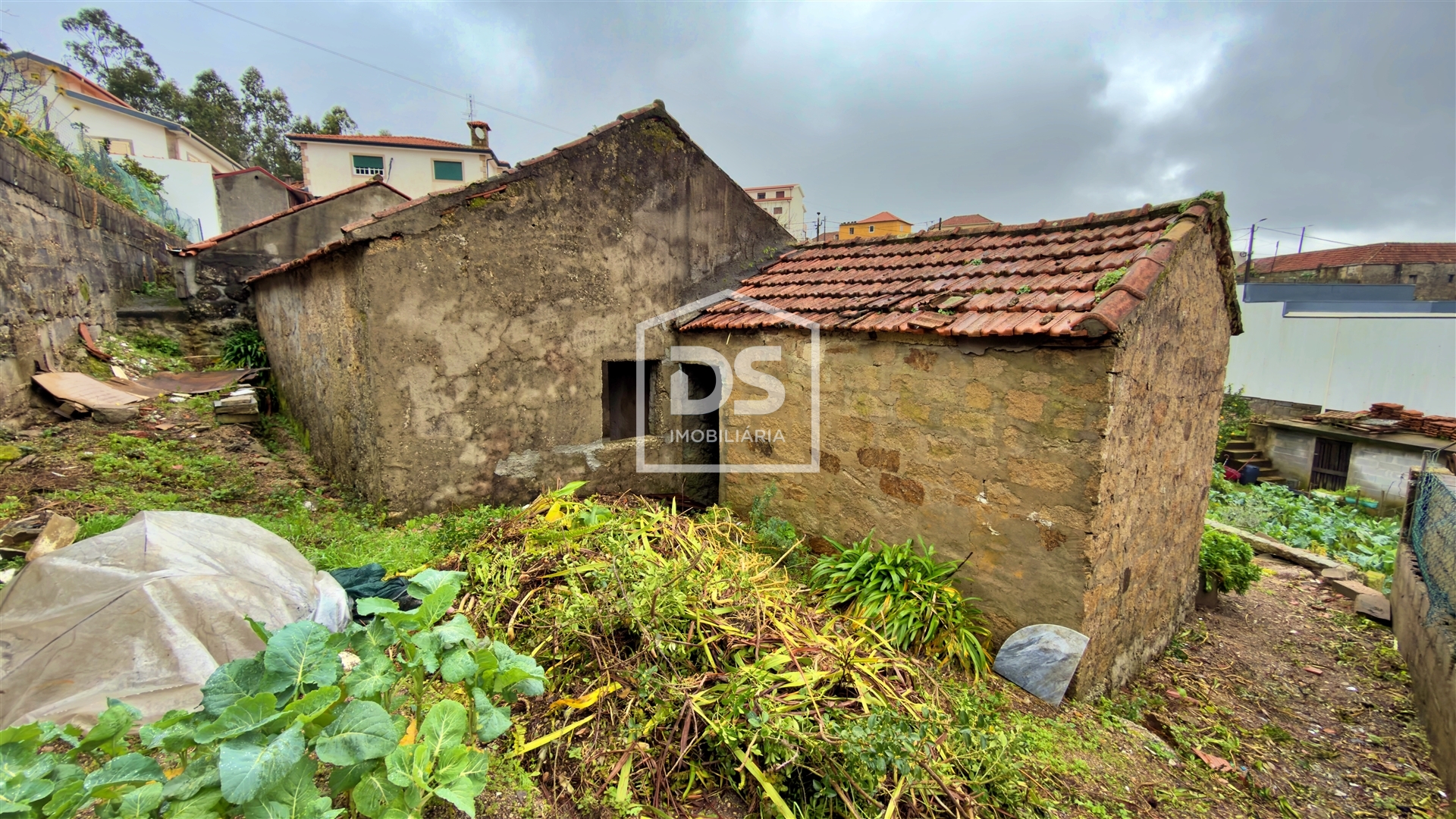 Moradia para Restaurar T2